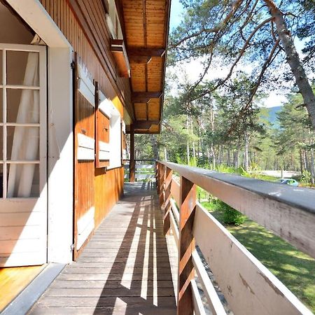 Large Riverside Chalet Near Gorges Du Verdon La Bastide  المظهر الخارجي الصورة